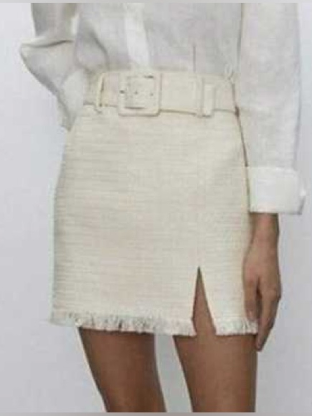 Aritzia Cream Tweed Mini Skirt with Belt